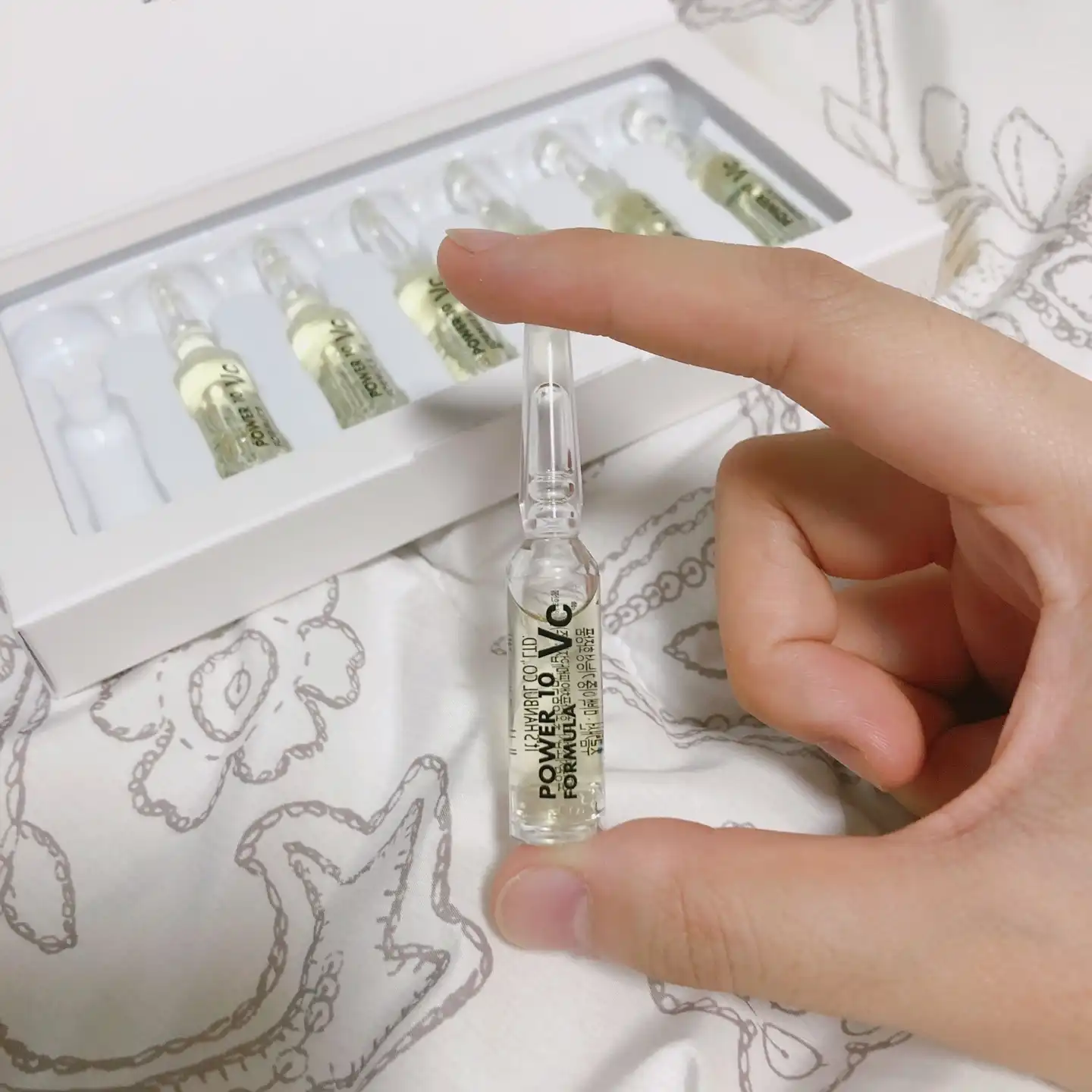 언니의파우치 리뷰 이미지 5 - [파워 10 포뮬라 브이씨 싱글-오리진 앰플]