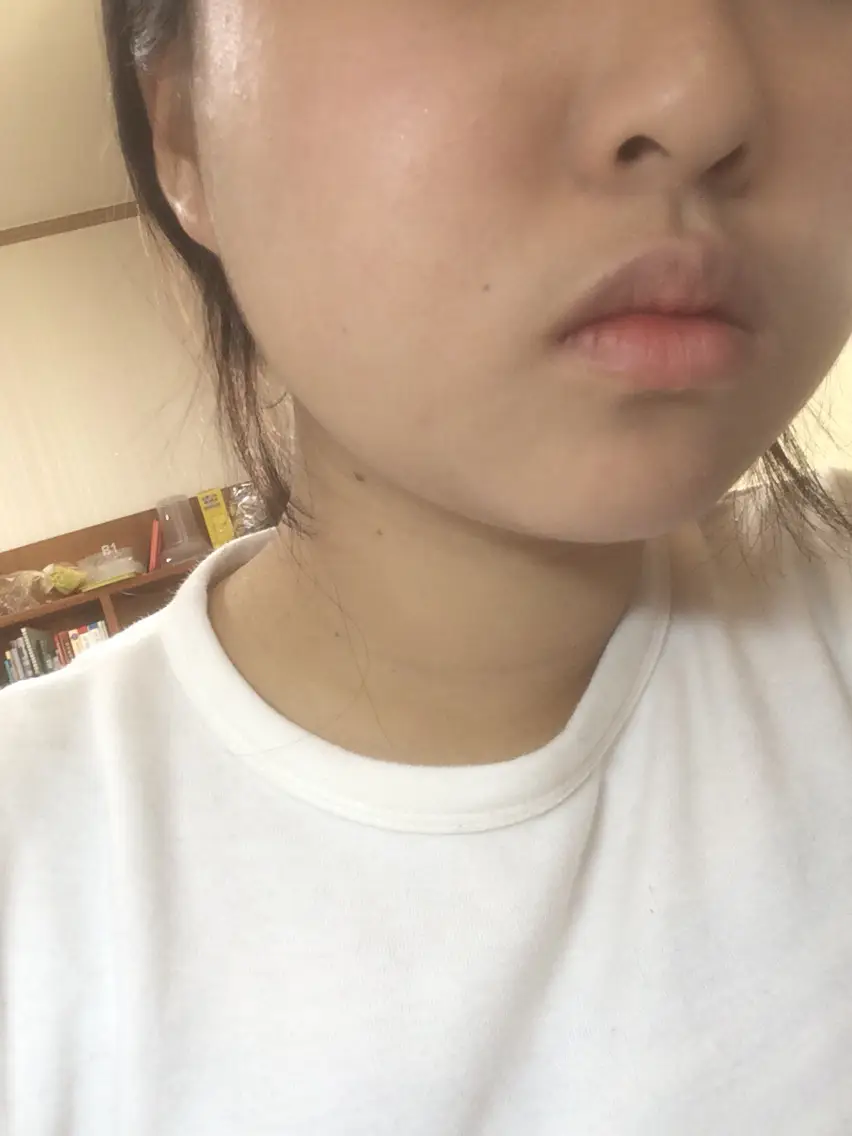 선택된 언니의파우치 리뷰 이미지 - [잇 래디언트 CC 커버]