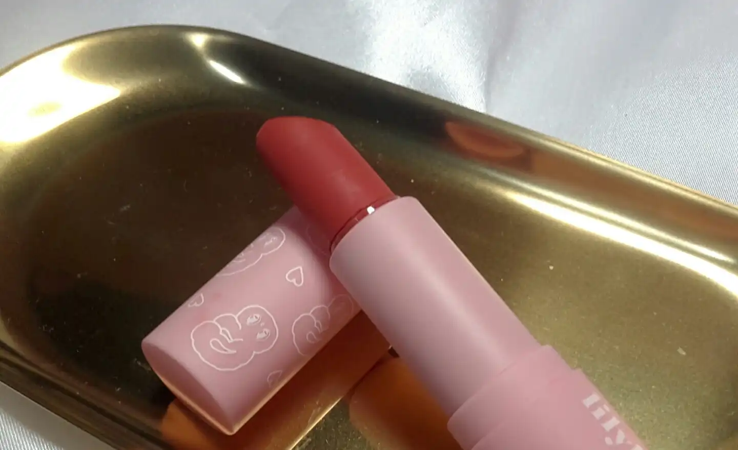 무드시네마 매트 엔딩 에스더버니 에디션 [코랄카툰]