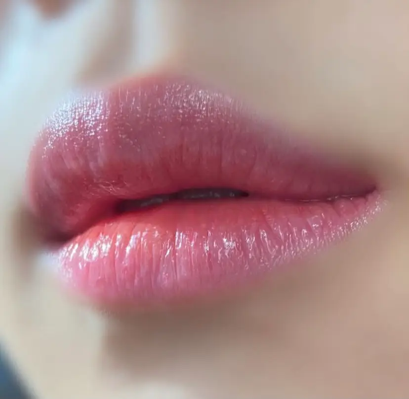 선택된 언니의파우치 리뷰 이미지 - [루즈 언리미티드 리퀴드 마뜨 앤 워터 [CR 01]]