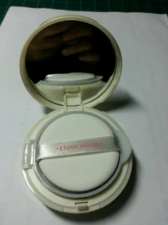 선택된 언니의파우치 리뷰 이미지 - [진주알 맑은 애니 쿠션 SPF50+/PA+++ (W13 내추럴 베이지)]