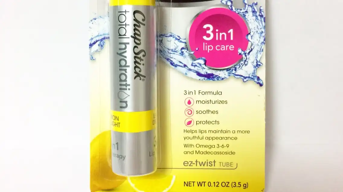 토탈 하이드레이션 3 in 1 립 테라피 [레몬 딜라이트]