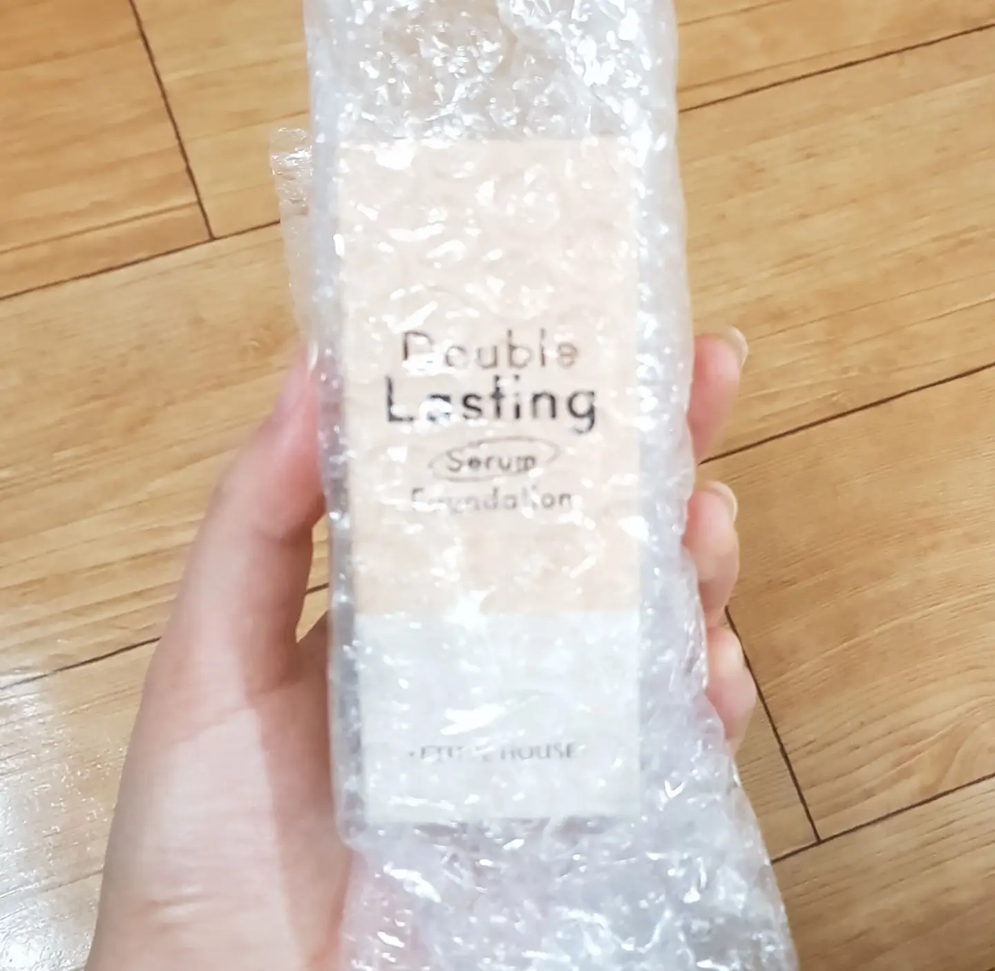 선택된 언니의파우치 리뷰 이미지 - [더블래스팅 세럼 파운데이션 [21호 뉴트럴 베이지]]