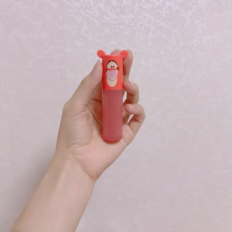 선택된 언니의파우치 리뷰 이미지 - [해피 위드 피글렛 컬러 인 리퀴드 립스 에어무스[PK002 콩콩 튕겨! 티거!]]