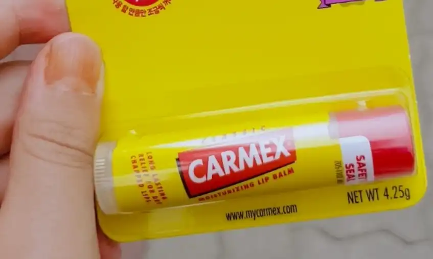 모이스처라이징 립밤 스트로베리 스틱