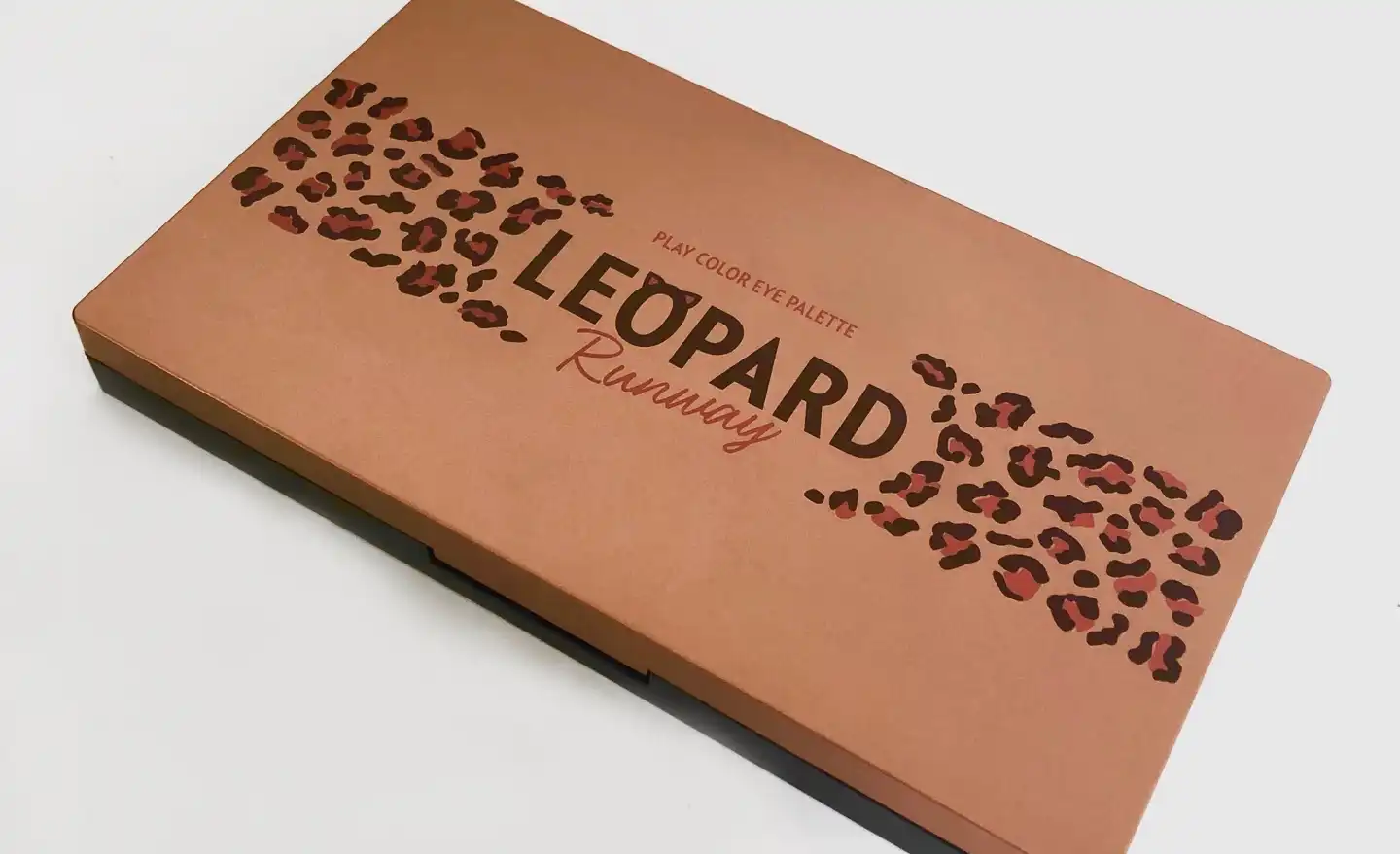 플레이 컬러 아이 팔레트 [레오파드 런웨이]
