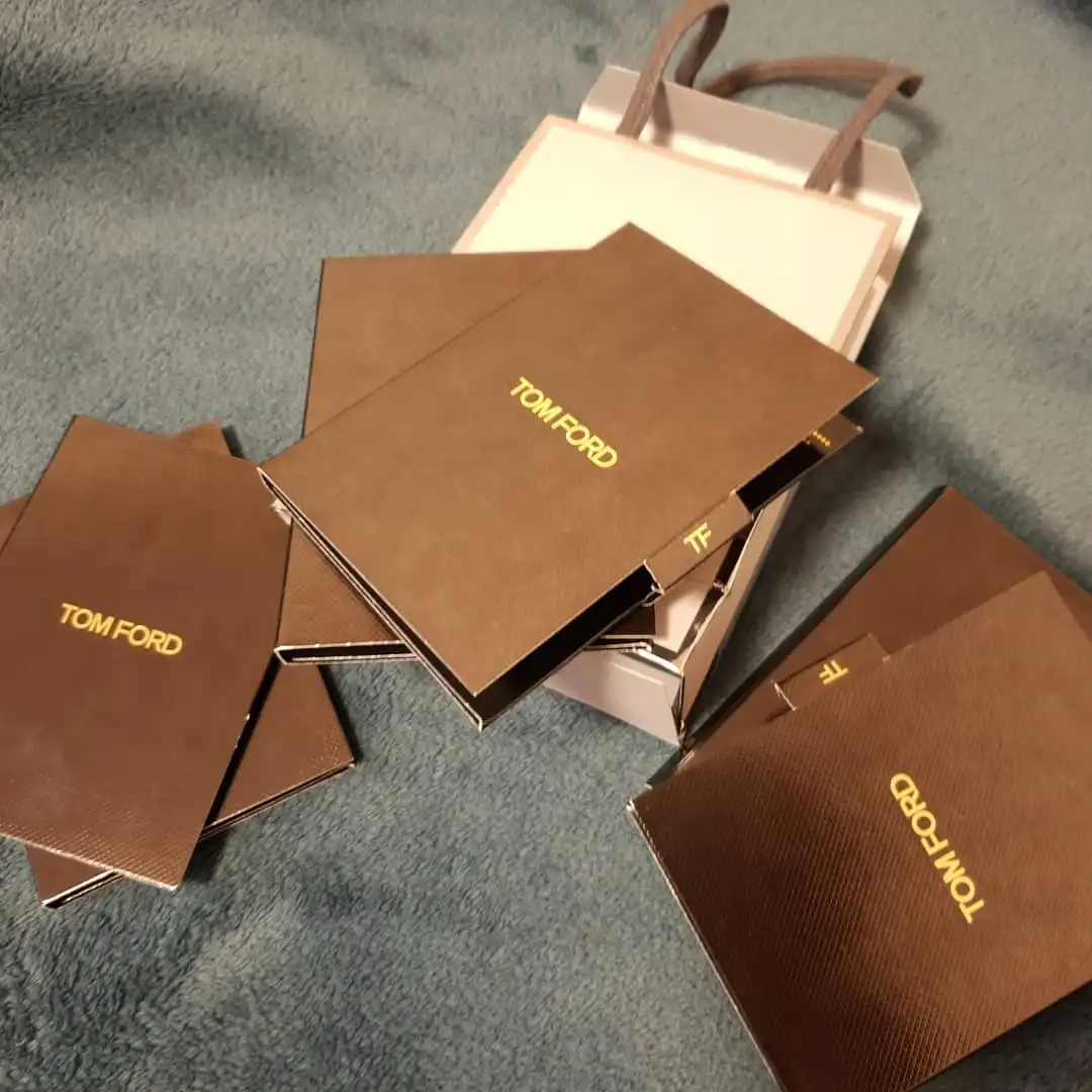 셰이드 앤 일루미네이트 소프트 래디언스 파운데이션 [1.1 웜 샌드]