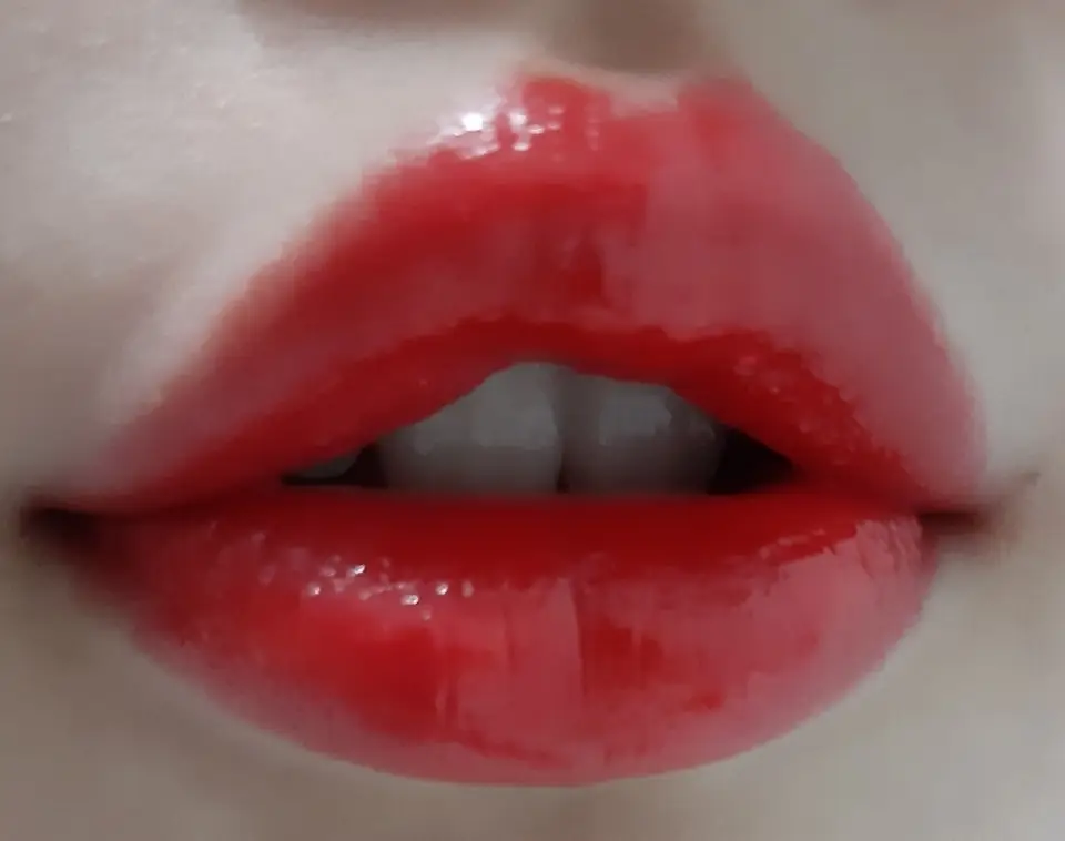 선택된 언니의파우치 리뷰 이미지 - [비비드 오일 틴트 [1호 코랄빛 아기 체리]]