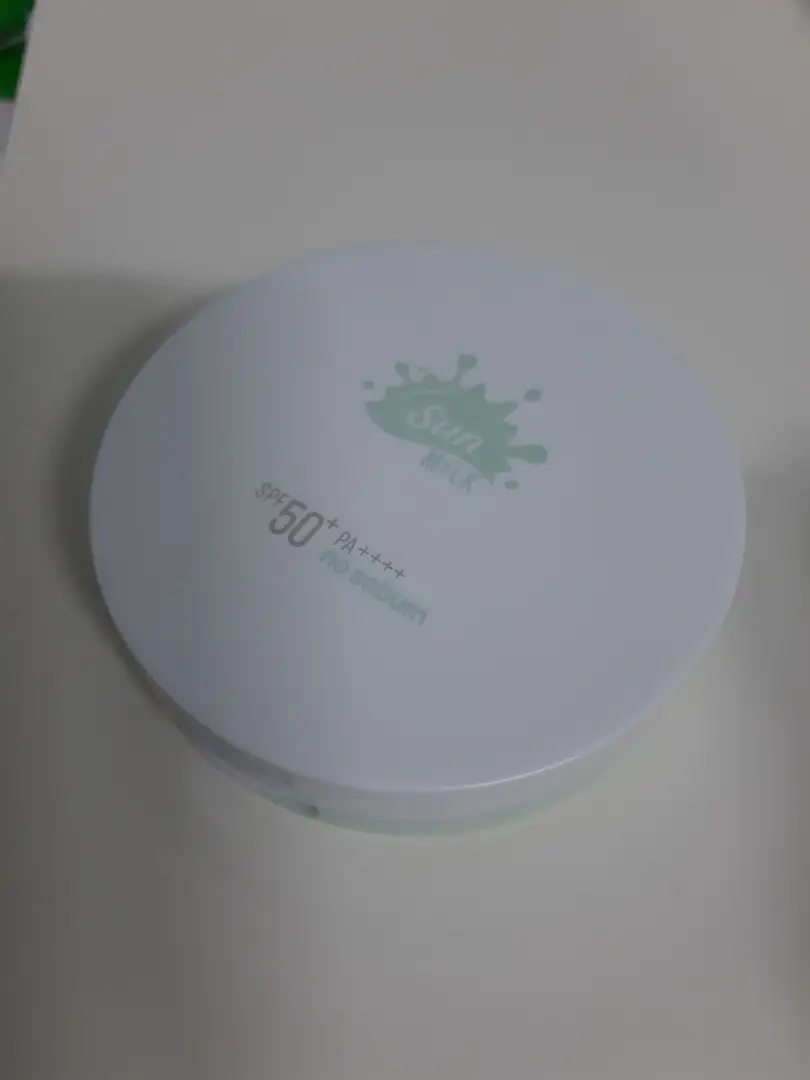 선택된 언니의파우치 리뷰 이미지 - [노세범 우유 선 쿠션]