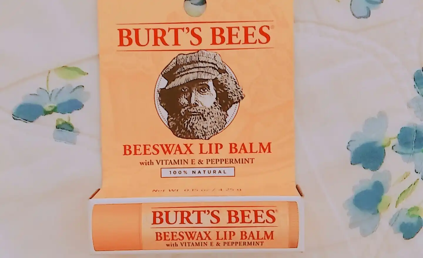 비즈왁스 립 밤 위드 비타민E&페퍼민트